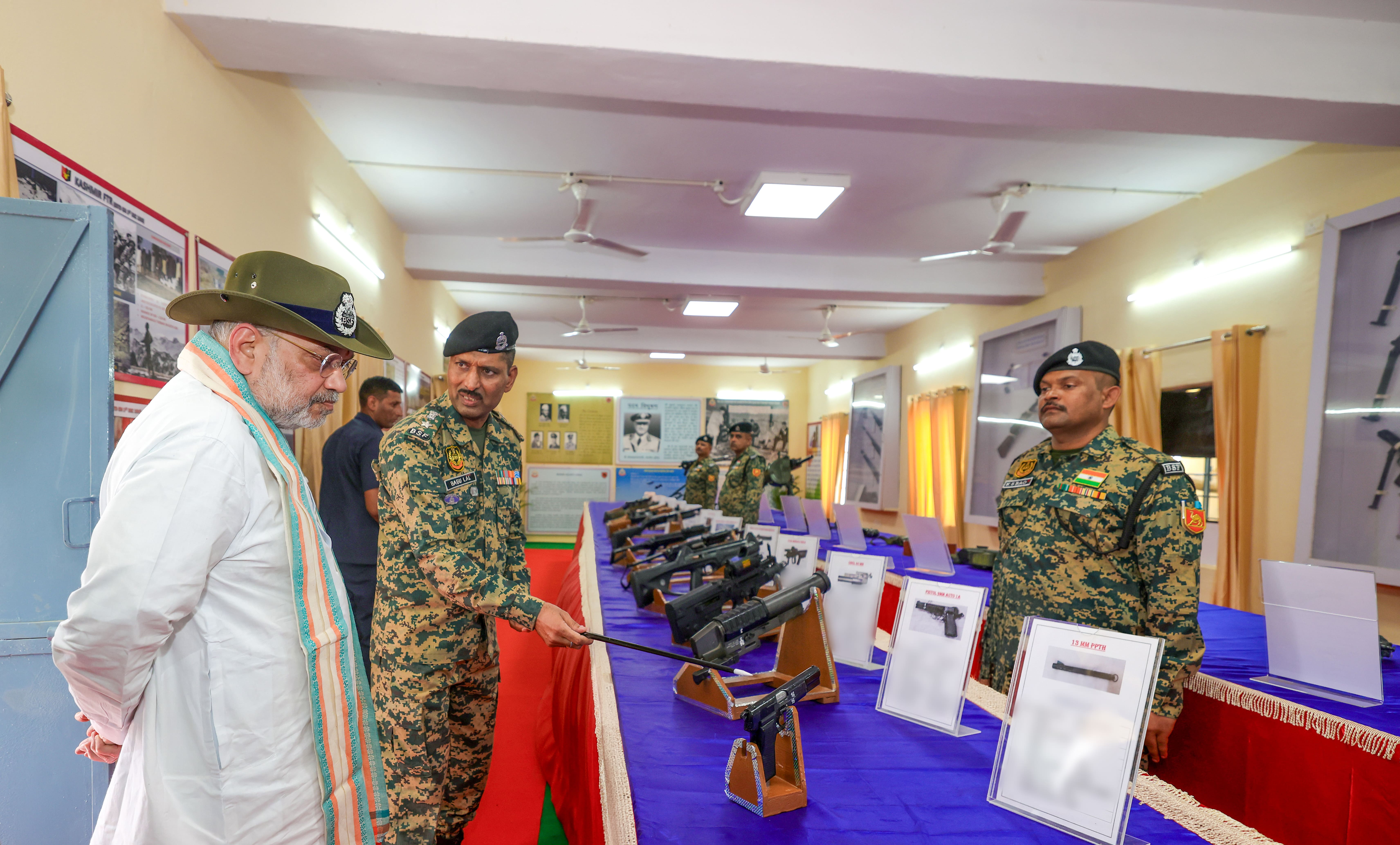 Union Home Minister & Minister of Cooperation Shri Amit Shah Inspected the BSF's cutting-edge weaponry at Sanchu Border Outpost