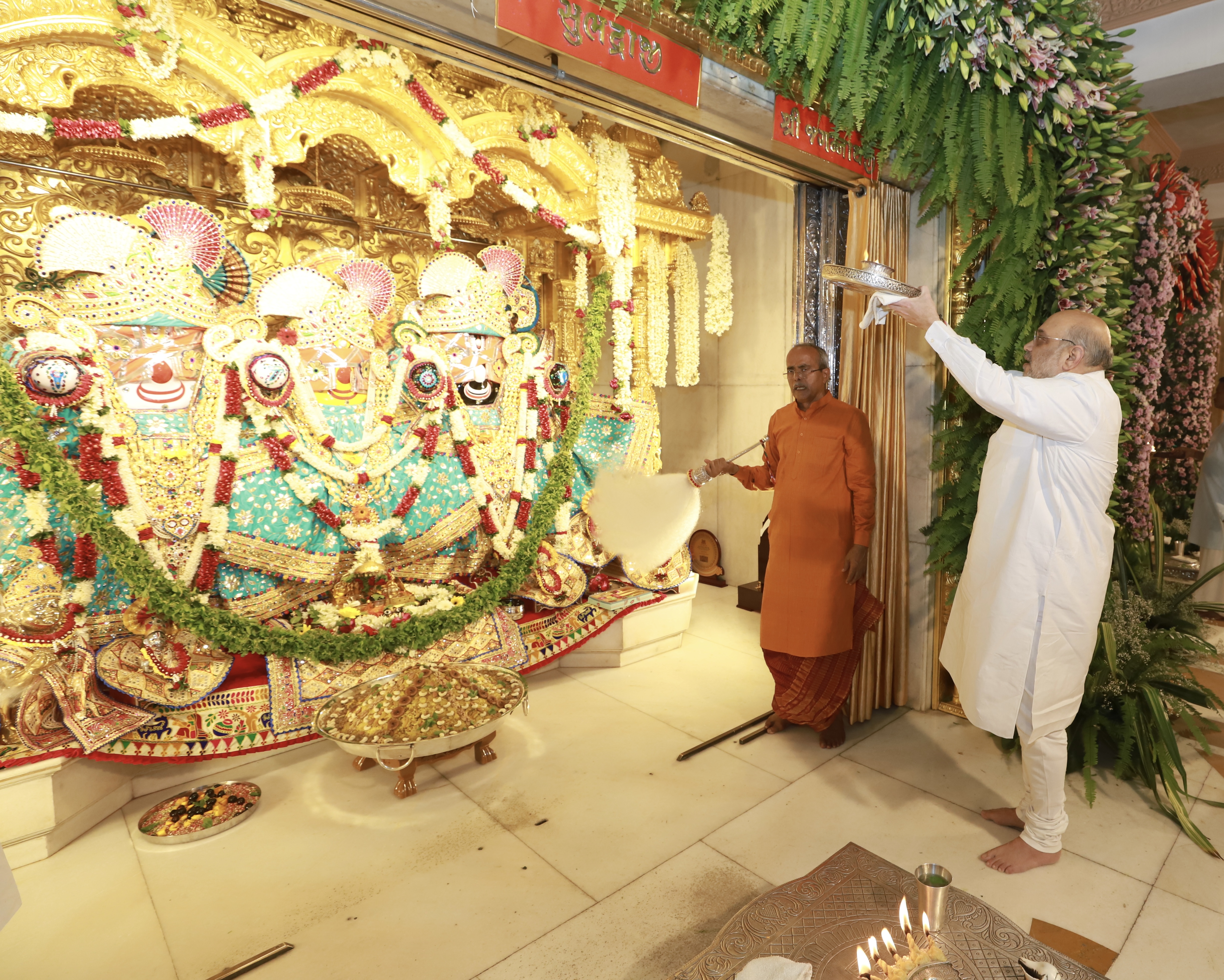 HM Shri Amit Shah Offered Prayers at Jagannath Temple Ahmedabad