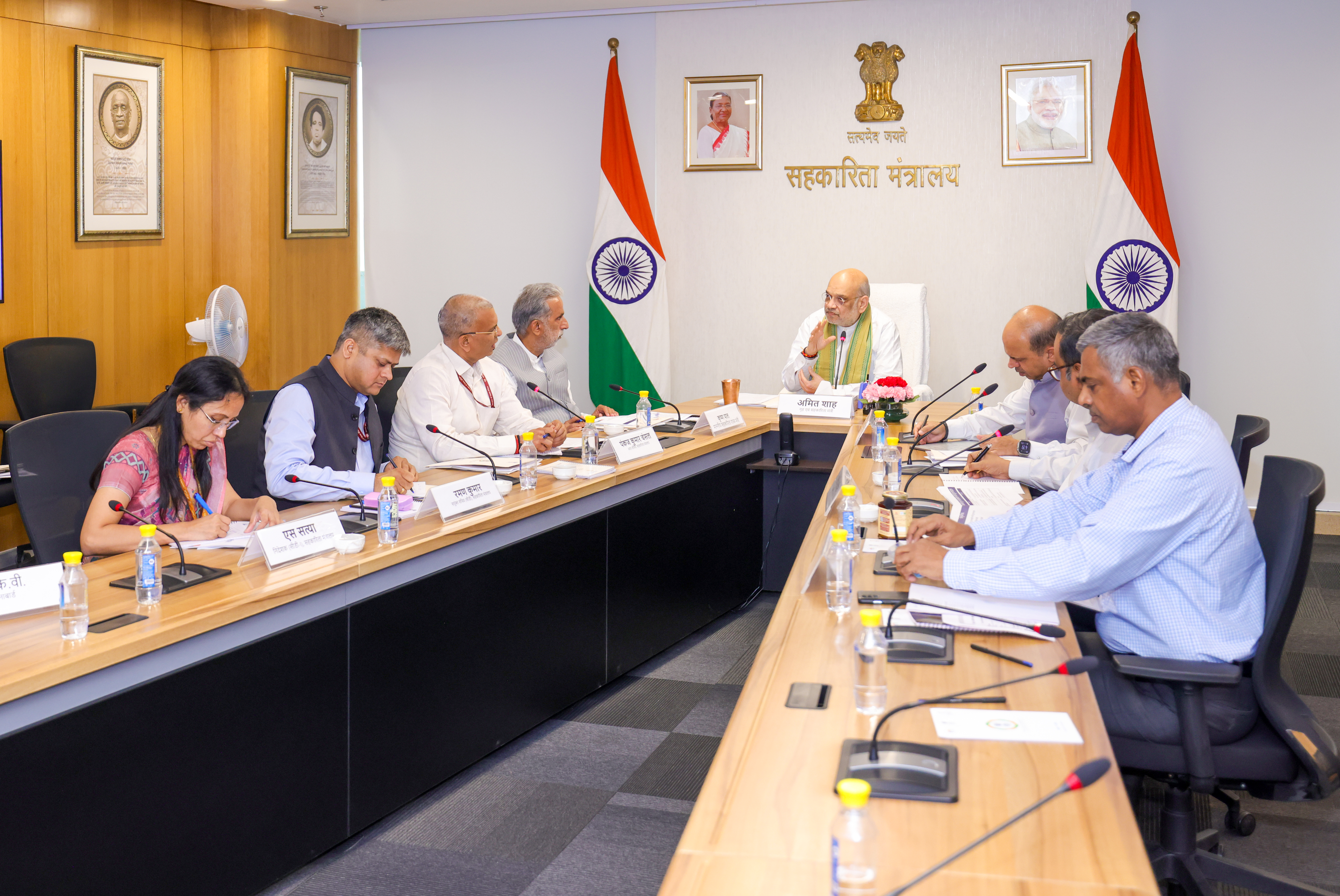Shri Amit Shah reviewed the national roadmap prepared for cooperative banking, organic products, and cooperative exports.