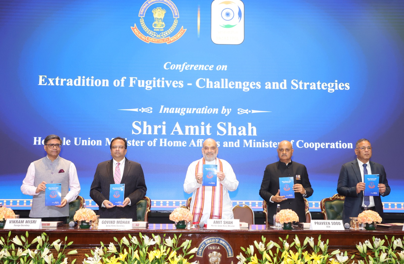Shri Amit Shah addresses the conference organized by the CBI on  “Extradition of Fugitives: Challenges and Strategies” in New Delhi
